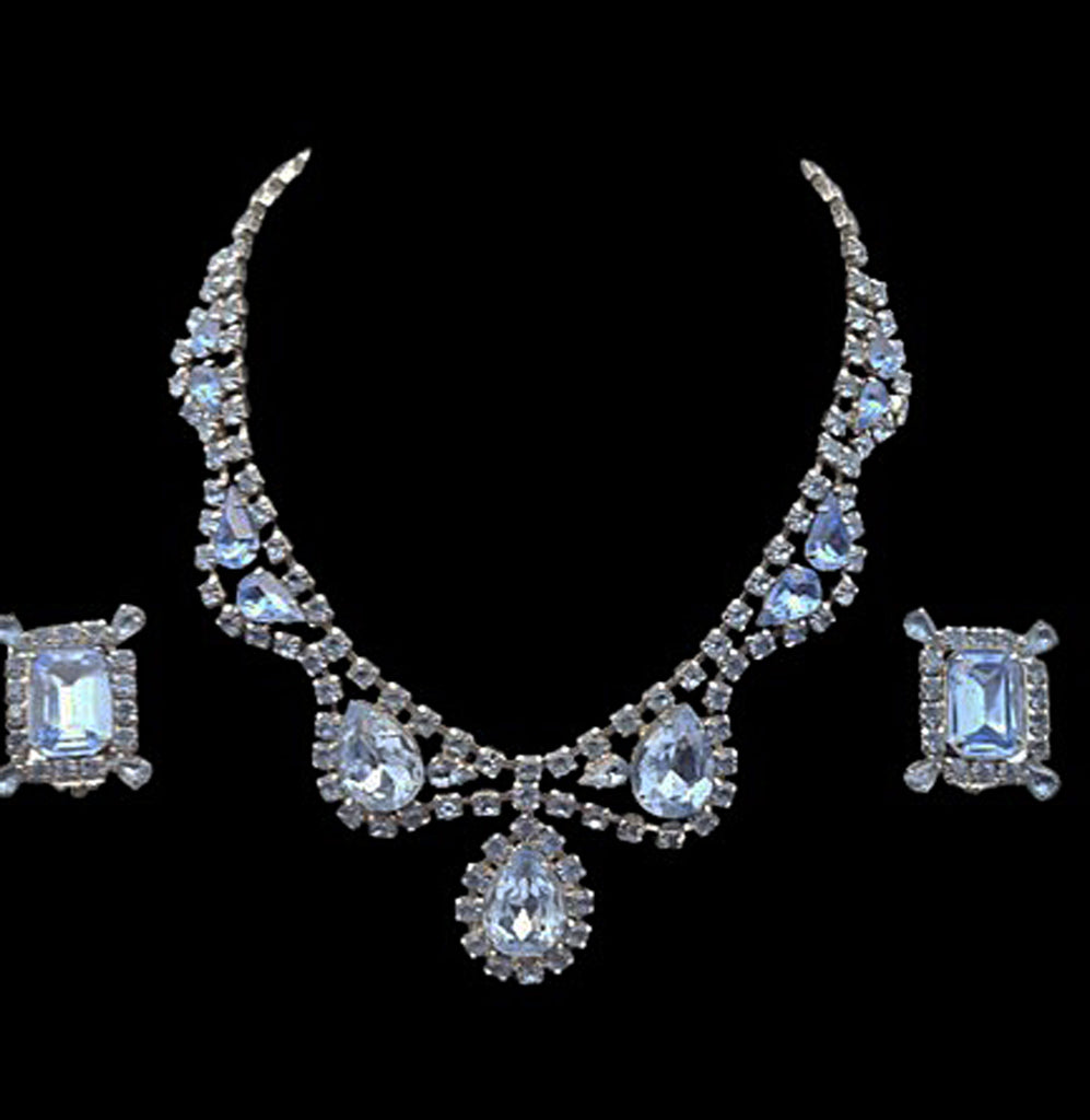 VINTAGE 1960s / 1970s BLUE PEAR-SHAPE RHINESTONES SWAG NECKLACE AND EARRINGS SET