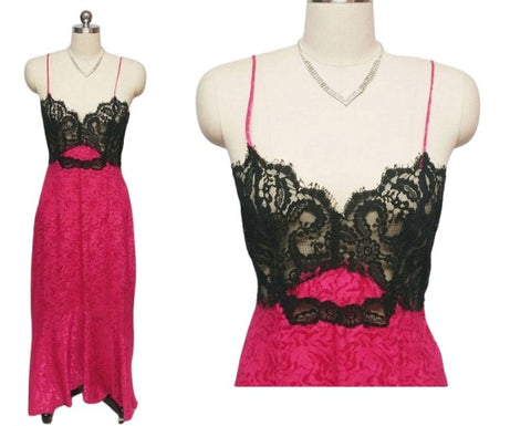 VINTAGE GLAMOUR BLACK EYELASH LACE FISHTAIL JACQUARD NIGHTGOWN IN RASPBERRY