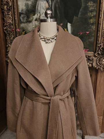 NEW WITH TAG - WOOL WRAP COAT WITH BELT AND DOUBLE COLLAR - NEVER WORN
