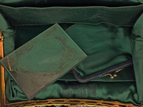 DETUZ 1940S BLACK IRIDESCENT EVENING BAG WITH EMERALD RHINESTONES, GOLD FRAME & CHAIN HANDLE