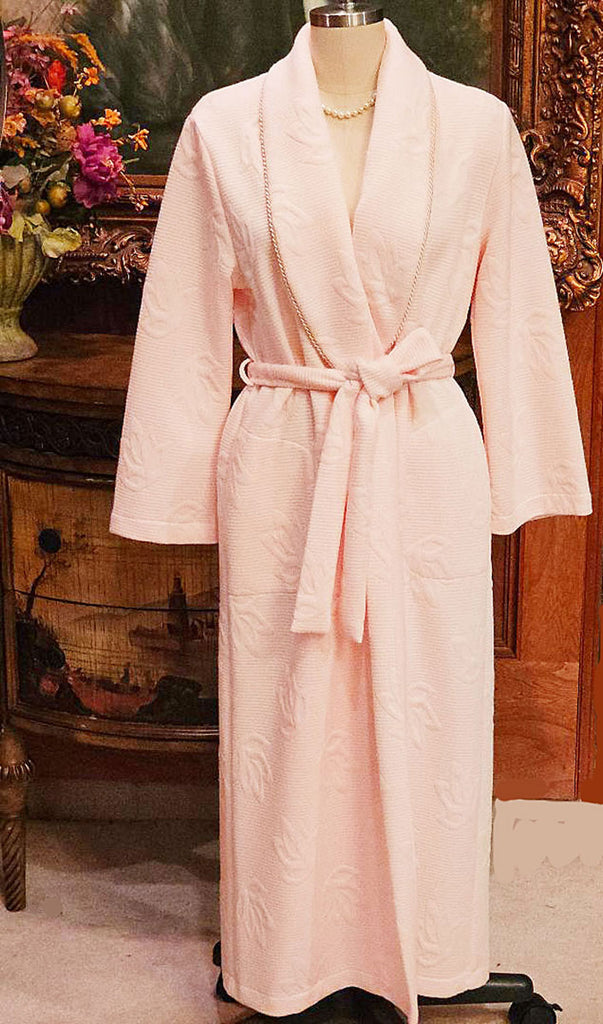 GORGEOUS DIAMOND TEA LUXURIOUS RIBBED FLORAL WRAP-STYLE ROBE IN TEA ROSE - SIZE MEDIUM