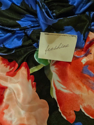 FRESHINE GORGEOUS COLORS OF SUMMER FLOWERS SATINY FEEL DRESS -  LIKE  NEW - POOL DRESS BEACH DRESS SWIMSUIT COVERUP WITH BUILT IN BRRA