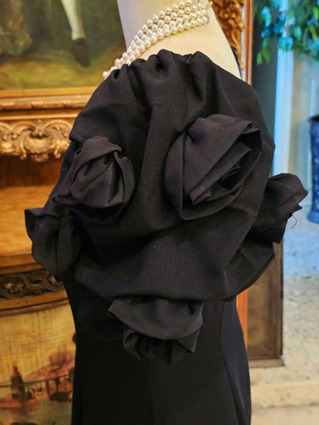 VINTAGE JACK BRYAN LORD & TAYLOR '80s-'90s BLACK EVENING GOWN FABRIC ROSE SLEEVES VERY BEAUTIFUL & DRAMATIC
