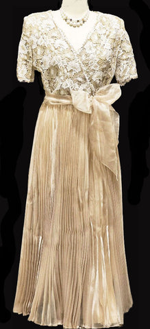 VINTAGE JONATHAN TAIT CHAMPAGNE ORGANZA PLEATED EVENING GOWN WITH GORGEOUS SPARKLING LACE BODICE