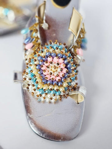 NEW VINTAGE 1960s / 1970s CREATED BY LEBASI FROM THE PHILLIPINES HANGING BEADS MULES SLIP ONS RESORT HEEL SANDALS