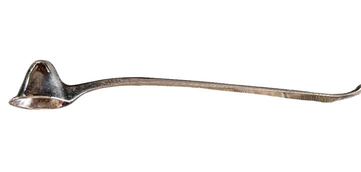 VINTAGE SILVERPLATE CANDLE SNUFFER - (1)