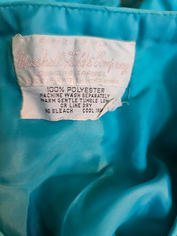 VINTAGE MARSHALL FIELD QUILTED BED JACKET IN  TURQUOISE MADE IN HONG KONG