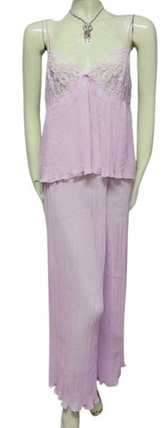 NEW - BEAUTIFUL LACE & PLEATED PALAZZO LOUNGING OUTFIT / PAJAMA SET IN WISTERIA - LARGE
