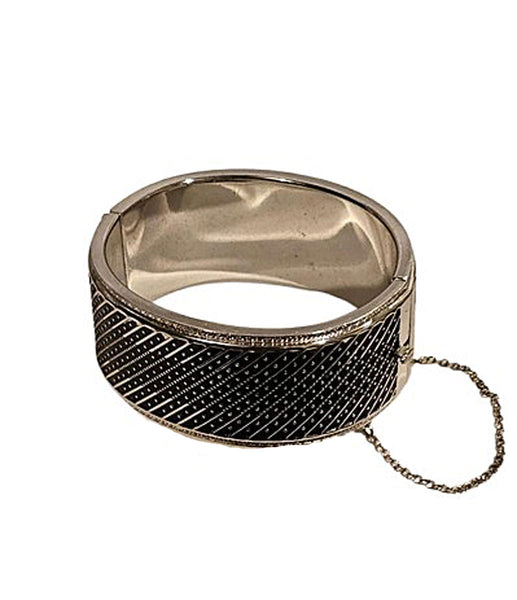 VINTAGE WHITING & DAVID SIGNED HEAVY SILVER-TONE METAL HING CUFF