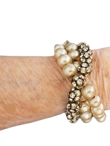 VINTAGE GLAMOROUS RHINESTONE AND FAUX PEARL WIRE WRAP CUFF BRACELET