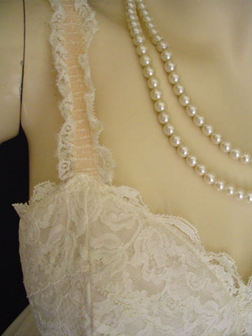 VINTAGE OLGA "SLEEPING PRETTY" LACE BRA NIGHTGOWN IN SWEET CREAM