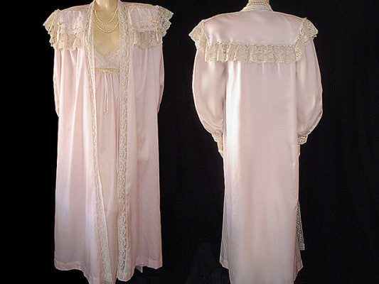 *FROM MY OWN PERSONAL COLLECTION GORGEOUS VINTAGE VICTORIAN LOOK CHRISTIAN DIOR LACE PEIGNOIR NIGHTGOWN SET DRIPPING WITH VINTAGE LACE, SATIN
