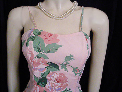 VINTAGE SUNSHINE STARSHINE NEARLY STRAPLESS PARTY DRESS WITH A GREAT LACED BACK IN CHINA ROSE