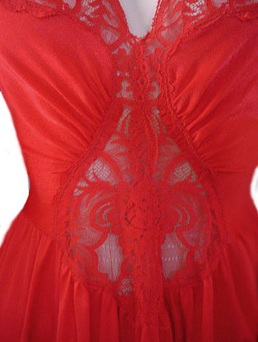 VINTAGE OLGA SPANDEX LACE NIGHTGOWN WITH SLEEVES IN CHILI PEPPER