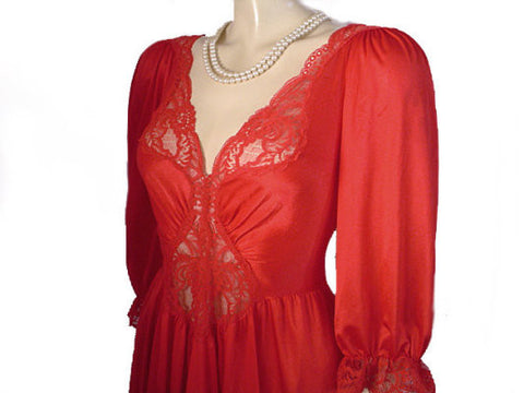 VINTAGE OLGA SPANDEX LACE NIGHTGOWN WITH SLEEVES IN CHILI PEPPER
