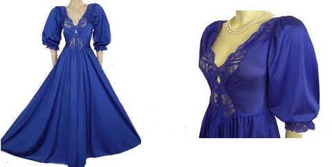 RARE STYLE VINTAGE OLGA SPANDEX LACE NIGHTGOWN WITH SLEEVES IN BACHELOR BUTTON  - SIZE SMALL
