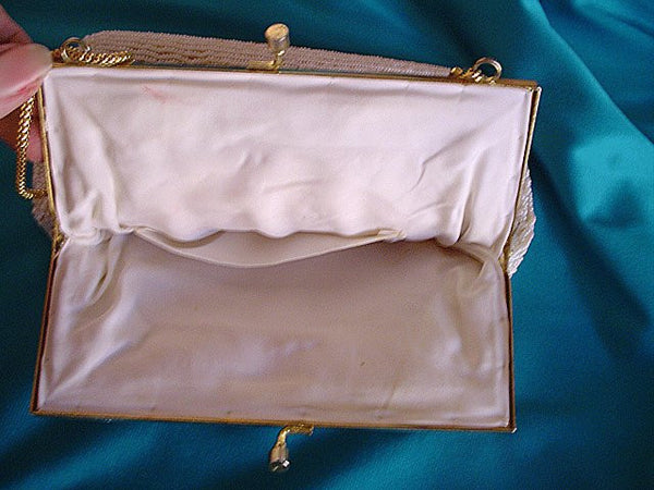 * GORGEOUS VINTAGE SPARKLING BEADS, PEARLS & SEQUIN CLUTCH EVENING BAG -  MADE IN HONG KONG