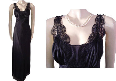 GORGEOUS VINTAGE MUNSINGWEAR BLACK LACE BIAS GLAMOUR GIRL NIGHTGOWN - EXTRA LONG