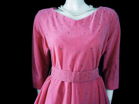 FROM MY OWN PERSONAL VINTAGE COLLECTION - VINTAGE ‘50s “PERFECT NEGLIGEE” / DRESSING GOWN WITH METAL ZIPPER & ABLAZE WITH PRONG-SET SPARKLING PINK RHINESTONES