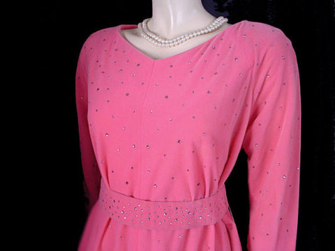 FROM MY OWN PERSONAL VINTAGE COLLECTION - VINTAGE ‘50s “PERFECT NEGLIGEE” / DRESSING GOWN WITH METAL ZIPPER & ABLAZE WITH PRONG-SET SPARKLING PINK RHINESTONES
