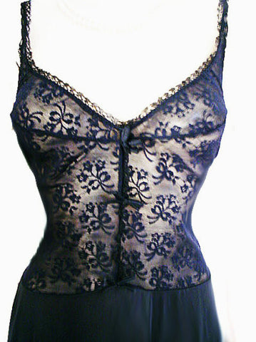 *VINTAGE OLGA RARE STYLE ALL LACE SPANDEX LACE BODICE WITH BOWS NIGHTGOWN IN MIDNIGHT SORCERER - SIZE LARGE