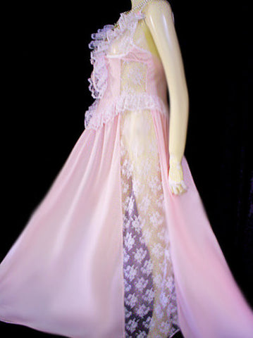 VINTAGE ROMANTIC FAIRYTALE “TREASURE” BY FARIS LACE RUFFLE GRAND SWEEP BUSTIER-LOOK NIGHTGOWN IN BREATHTAKING PINK