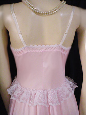 VINTAGE ROMANTIC FAIRYTALE “TREASURE” BY FARIS LACE RUFFLE GRAND SWEEP BUSTIER-LOOK NIGHTGOWN IN BREATHTAKING PINK