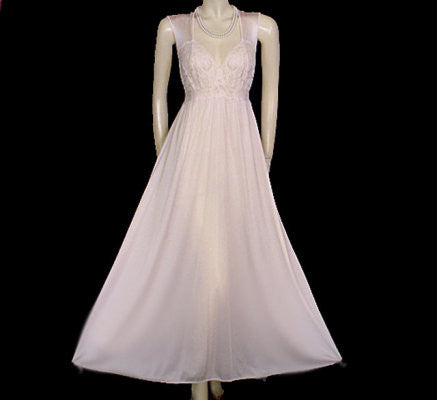 VINTAGE OLGA RARE STYLE SPANDEX LACE NIGHTGOWN IN ROMANCE - SIZE XL
