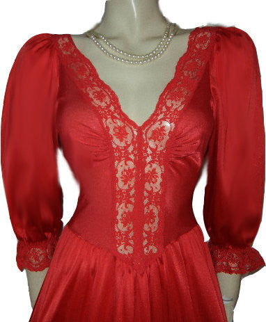 VINTAGE OLGA SPANDEX LACE NIGHTGOWN WITH SLEEVES IN SALSA