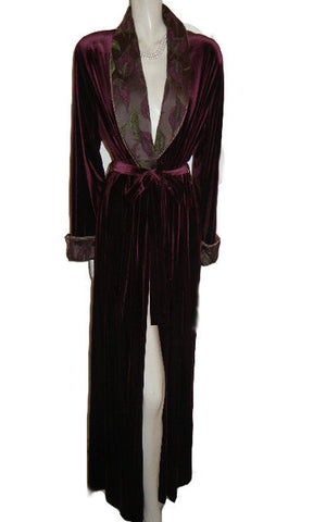 SOLD - NEW - GORGEOUS DIAMOND TEA LUXURIOUS WRAP-STYLE SPANDEX VELVET VELOUR ROBE IN TUSCAN WINE WITH BROCADE FLORAL & LEAVES COLLAR & CUFFS - SIZE MEDIUM - WOULD MAKE A WONDERFUL GIFT