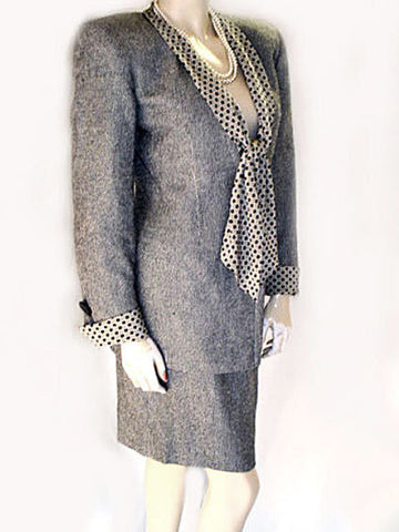 VINTAGE CHRISTIAN DIOR SUIT WITH REMOVABLE LATTICE CANE PATTERN COLLAR & CUFFS
