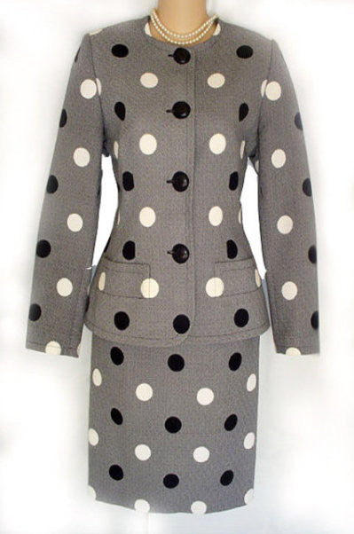 GORGEOUS VINTAGE GIVENCHY COUTURE JACKET & SKIRT SUIT WITH HAND STITCHING