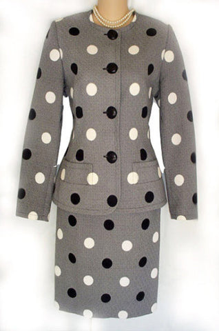 GORGEOUS VINTAGE GIVENCHY COUTURE JACKET & SKIRT SUIT WITH HAND STITCHING