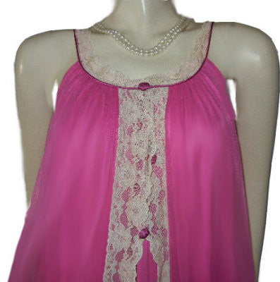 VINTAGE INTIME DOUBLE NYLON LACE PEIGNOIR & NIGHTGOWN SET IN RASPBERRY RIPPLE