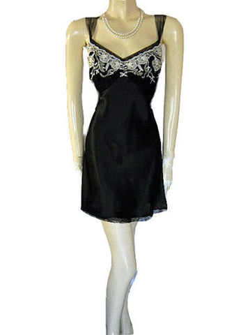 BEAUTIFUL FLORA NIKROOZ BLACK & SILVER EMBROIDERED SATIN NIGHTGOWN ADORNED WITH A SPARKLING RHINESTONE CLASP - EXTRA LARGE - XL