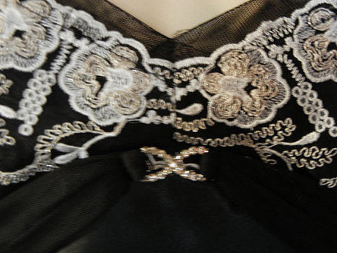 BEAUTIFUL FLORA NIKROOZ BLACK & SILVER EMBROIDERED SATIN NIGHTGOWN ADORNED WITH A SPARKLING RHINESTONE CLASP - EXTRA LARGE - XL