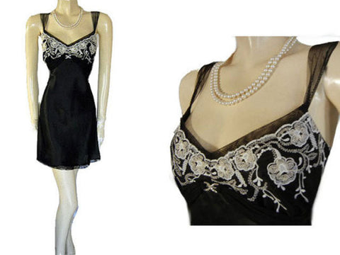 BEAUTIFUL FLORA NIKROOZ BLACK & SILVER EMBROIDERED SATIN NIGHTGOWN ADORNED WITH A SPARKLING RHINESTONE CLASP - EXTRA LARGE - XL