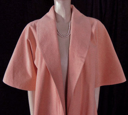 *FROM MY OWN PERSONAL COLLECTION - VINTAGE DESIGNER VERA MAXWELL PEACH ULTRASUEDE CLUTCH COAT - PERFECT FOR SPRING, SUMMER & EARLY FALL