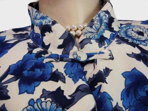 LUSCIOUS MARGUERITE LI BLUE & WHITE FLORAL SILK DRESS - NEW OLD STOCK