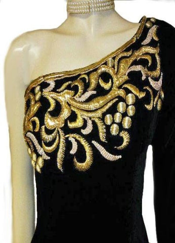 *FROM MY OWN PERSONAL COLLECTION - SOPHISTICATED VINTAGE ONE SHOULDER GODDESS BLACK VELVET & GOLD EVENING GOWN