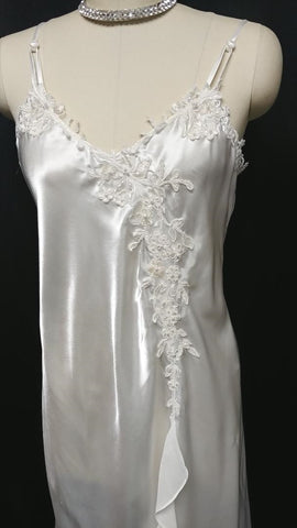 SOLD - BEAUTIFUL BRIDAL ALEXANDRA NICOLE LACE APPLIQUES, PEARLS & SEQUINS SATIN BRIDAL PEIGNOIR & NIGHTGOWN SET IN MOONLIGHT