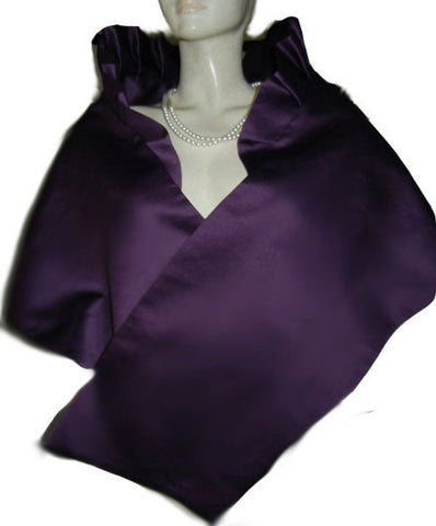 GLAMOROUS  VINTAGE BETMAR DUCHESS SATIN PLEATED EVENING STOLE IN ROYAL PLUM - PERFECT FOR THE HOLIDAYS