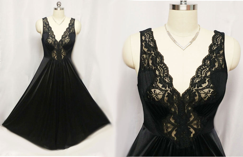 VINTAGE OLGA-LOOK LACE SPANDEX NIGHTGOWN IN EBONY