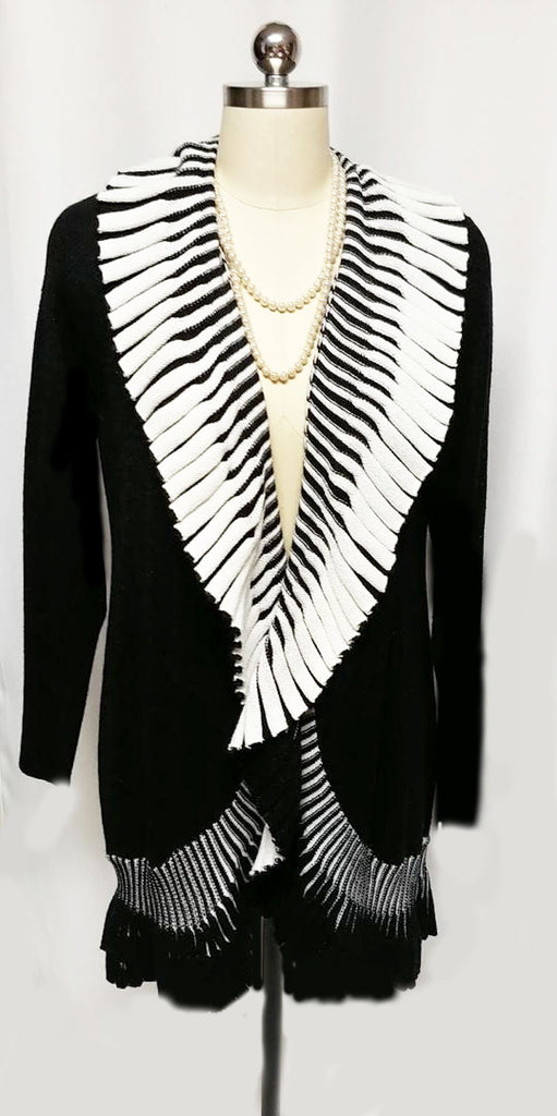 NEW -STRIKING BLACK & WHITE PLEATED LONG SWEATER CARDIGAN / SWEATER COAT