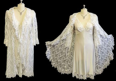 VINTAGE LUCIE ANN FOR CLAIRE SANDRA BEVERLY HILLS EYELASH LACE BRIDAL TROUSSEAU PEIGNOIR & NIGHTGOWN SET