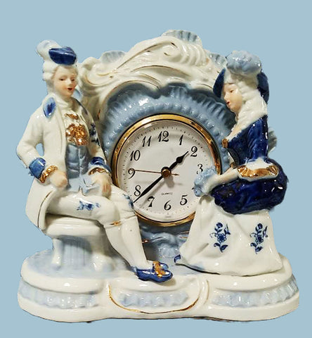 VINTAGE PORCELAIN COLONIAL GENTLEMAN & LADY BLUE & WHITE  QUARTZ MANTEL CLOCK - PERFECT FOR ON A BEDROOM OR A PLANT SHELF WITH OTHER BLUE & WHITE ITEMS - (1 CLOCK)