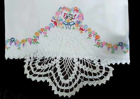 *GORGEOUS VINTAGE SOUTHERN BELLE COLONIAL LADY CROCHETED & EMBROIDERED BY HAND LACE SKIRT  PILLOW CASE - 1 PAIR