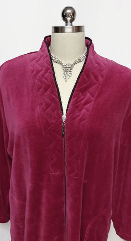 NEW - DIAMOND TEA LUXURIOUS ZIP UP FRONT COTTON BLEND VELOUR ROBE IN RASPBERRY - SIZE LARGE- ONLY 1 IN STOCK IN THIS SIZE & COLOR - WOULD MAKE A WONDERFUL CHRISTMAS GIFT