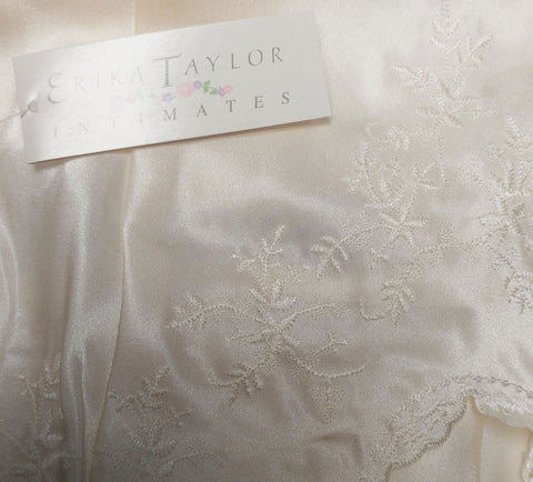NEW - BEAUTIFUL ERICKA TAYLOR INTIMATES BRIDAL TROUSSEAU GLEAMING SATIN BIAS NIGHTGOWN - NEW WITH TAG