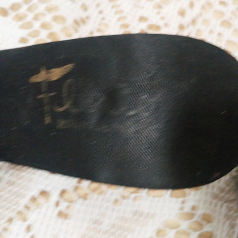 VINTAGE FLIRTO BLACK SATIN MARABOU PEEP TOE BEDROOM SLIPPERS / MULES
